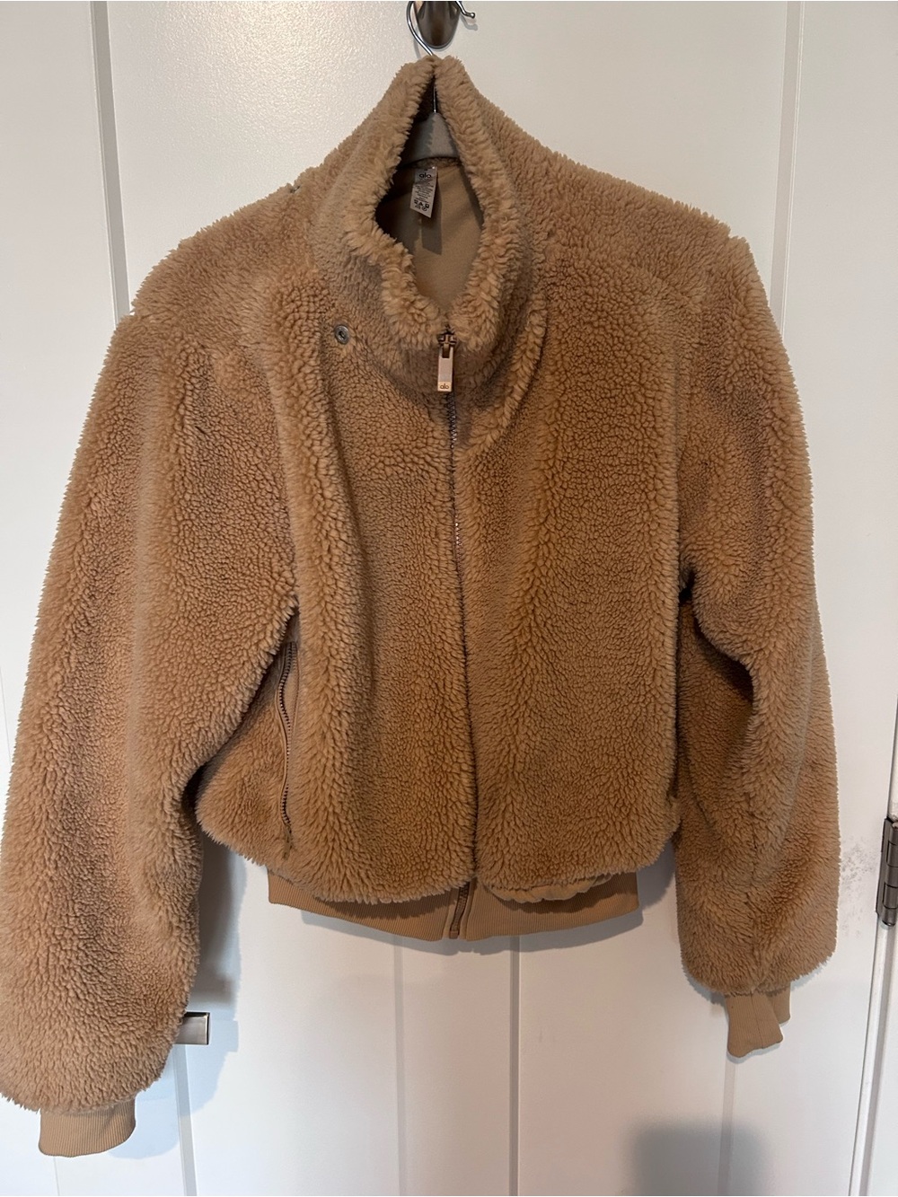 Alo Yoga Women's Teddy Zip-Up Jacket in Camel